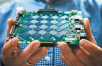 圖③ 英特爾公司Pohoiki Beach芯片系統。